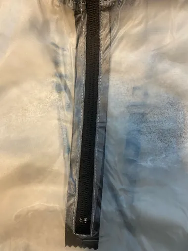 Geaca barbati impermeabila cu mici defecte B5675 Z6-3